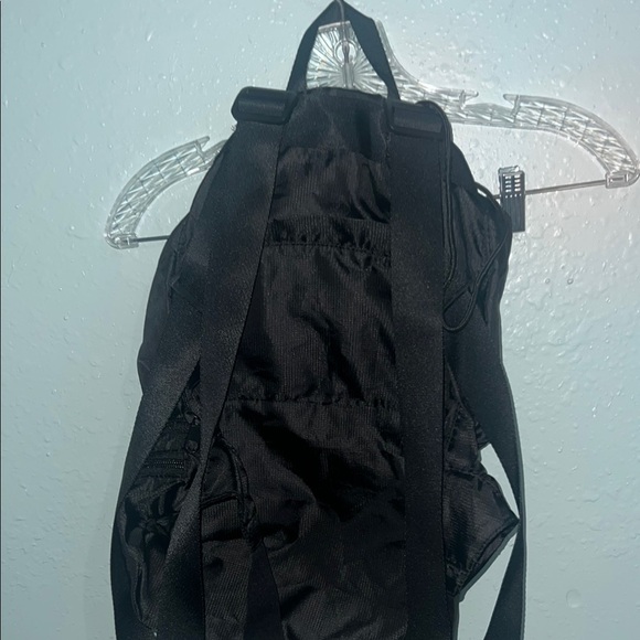 PINK Victoria's Secret Black Drawstring Backpack - Picture 2 of 3